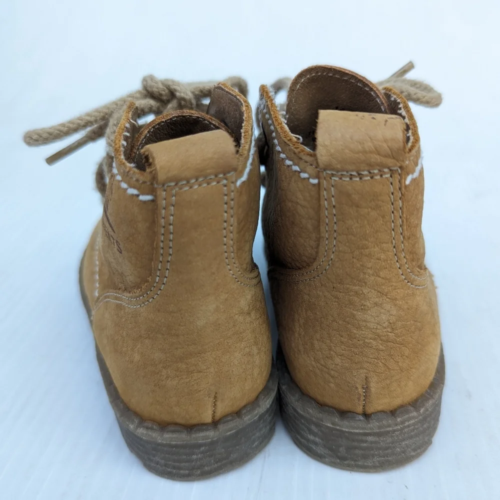 VINTAGE Earth Elements brown leather lace-up high top boots